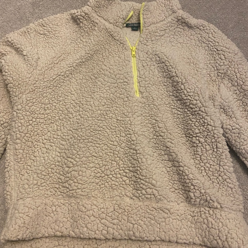 Long sleeve sweater